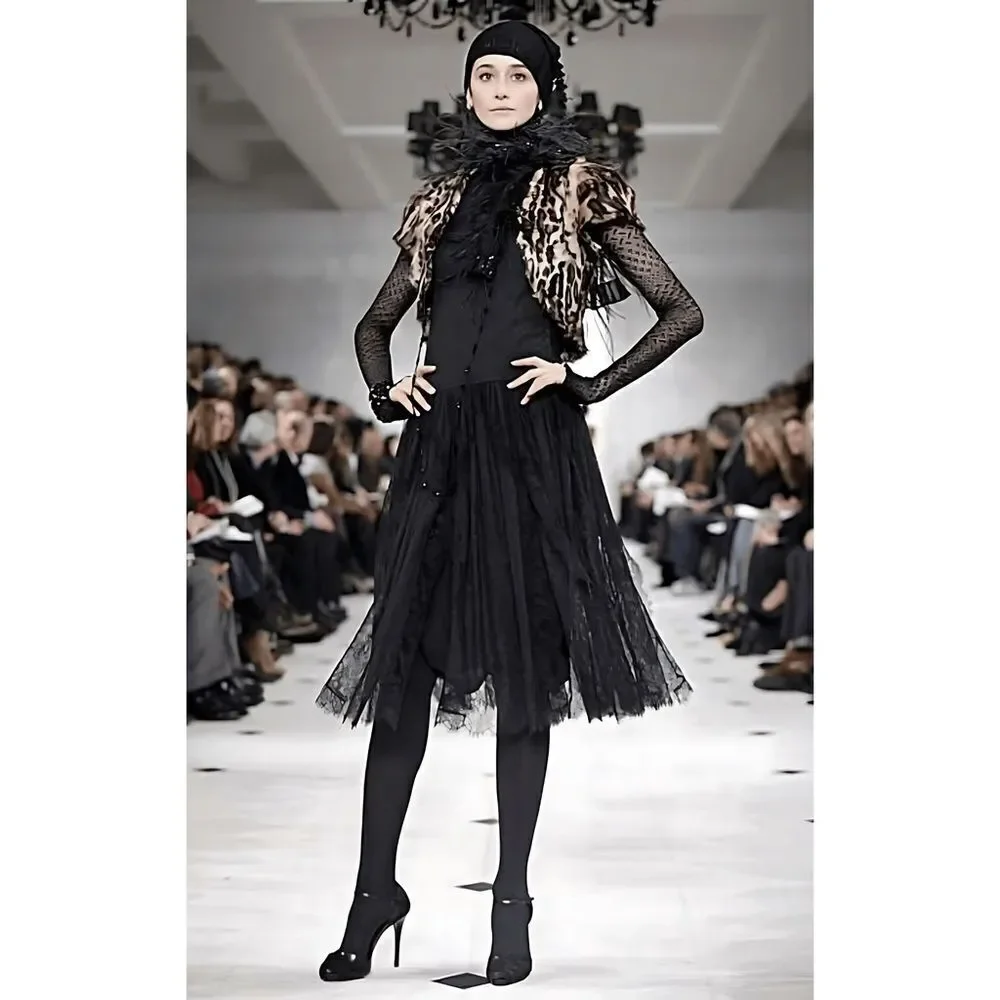 Ralph Lauren Collection Fall 2010 Black Fingerless Lace Crochet Gloves